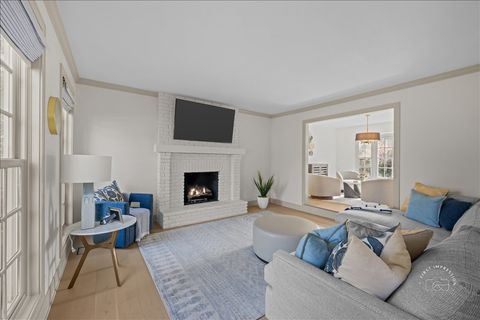 Tiny photo for 826 S Charles Avenue, Naperville, IL 60540 (MLS # 12596624)