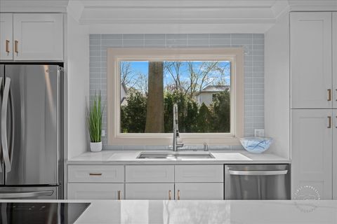 Tiny photo for 826 S Charles Avenue, Naperville, IL 60540 (MLS # 12596624)