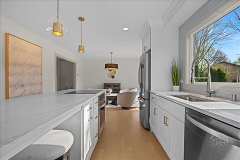 Tiny photo for 826 S Charles Avenue, Naperville, IL 60540 (MLS # 12596624)