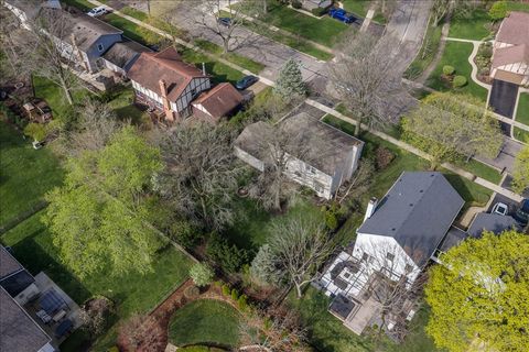 Tiny photo for 826 S Charles Avenue, Naperville, IL 60540 (MLS # 12596624)