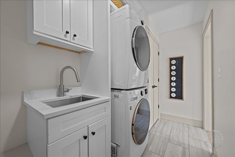 Tiny photo for 826 S Charles Avenue, Naperville, IL 60540 (MLS # 12596624)