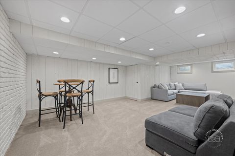 Tiny photo for 826 S Charles Avenue, Naperville, IL 60540 (MLS # 12596624)