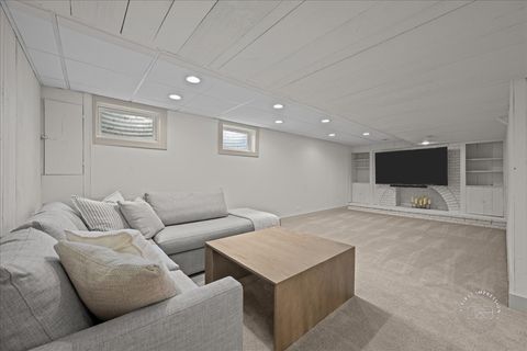 Tiny photo for 826 S Charles Avenue, Naperville, IL 60540 (MLS # 12596624)