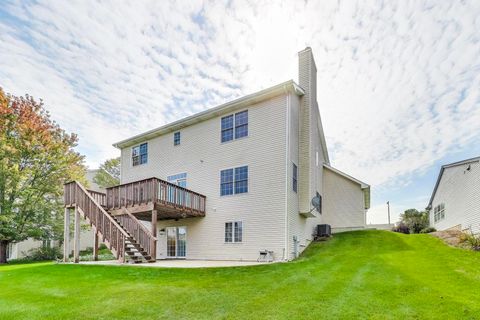 Tiny photo for 642 Lochwood Drive, Crystal Lake, IL 60012 (MLS # 12472154)