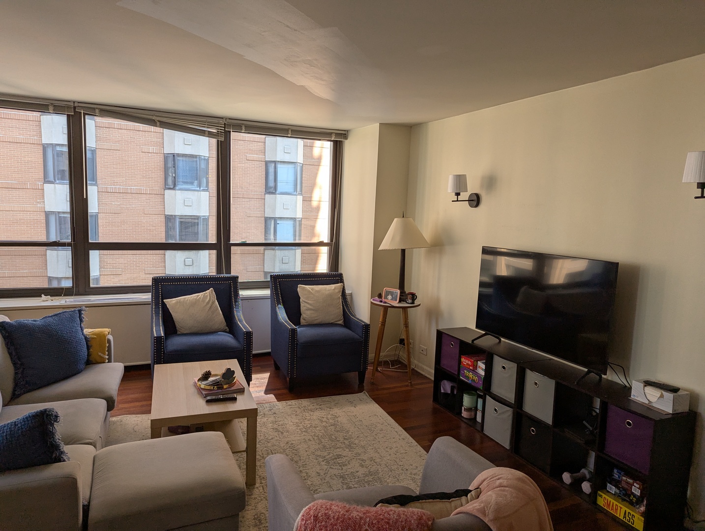 222 E PEARSON Street 801