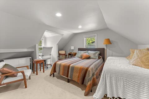 Tiny photo for 725 N County Line Road, Hinsdale, IL 60521 (MLS # 12690318)