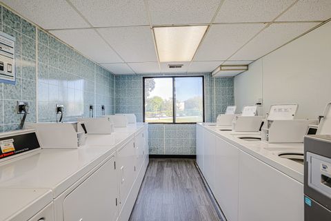 Tiny photo for 375 Plum Creek Drive #501, Wheeling, IL 60090 (MLS # 12559853)