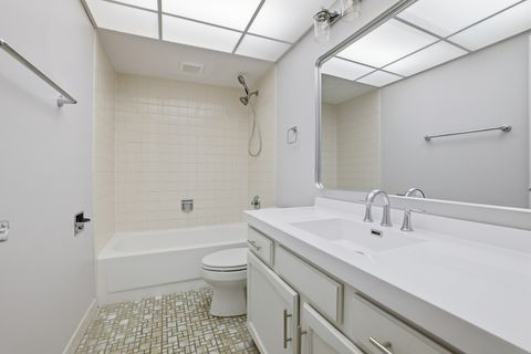 Tiny photo for 375 Plum Creek Drive #501, Wheeling, IL 60090 (MLS # 12559853)