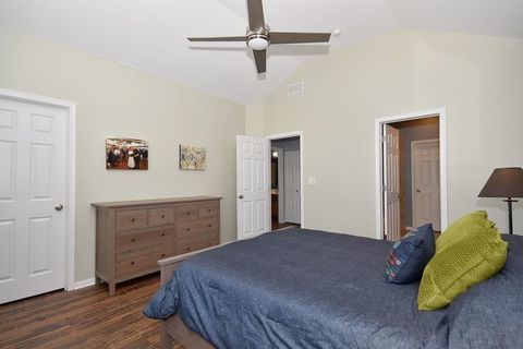 Tiny photo for 6541 Lilac Boulevard, Hanover Park, IL 60133 (MLS # 12669384)