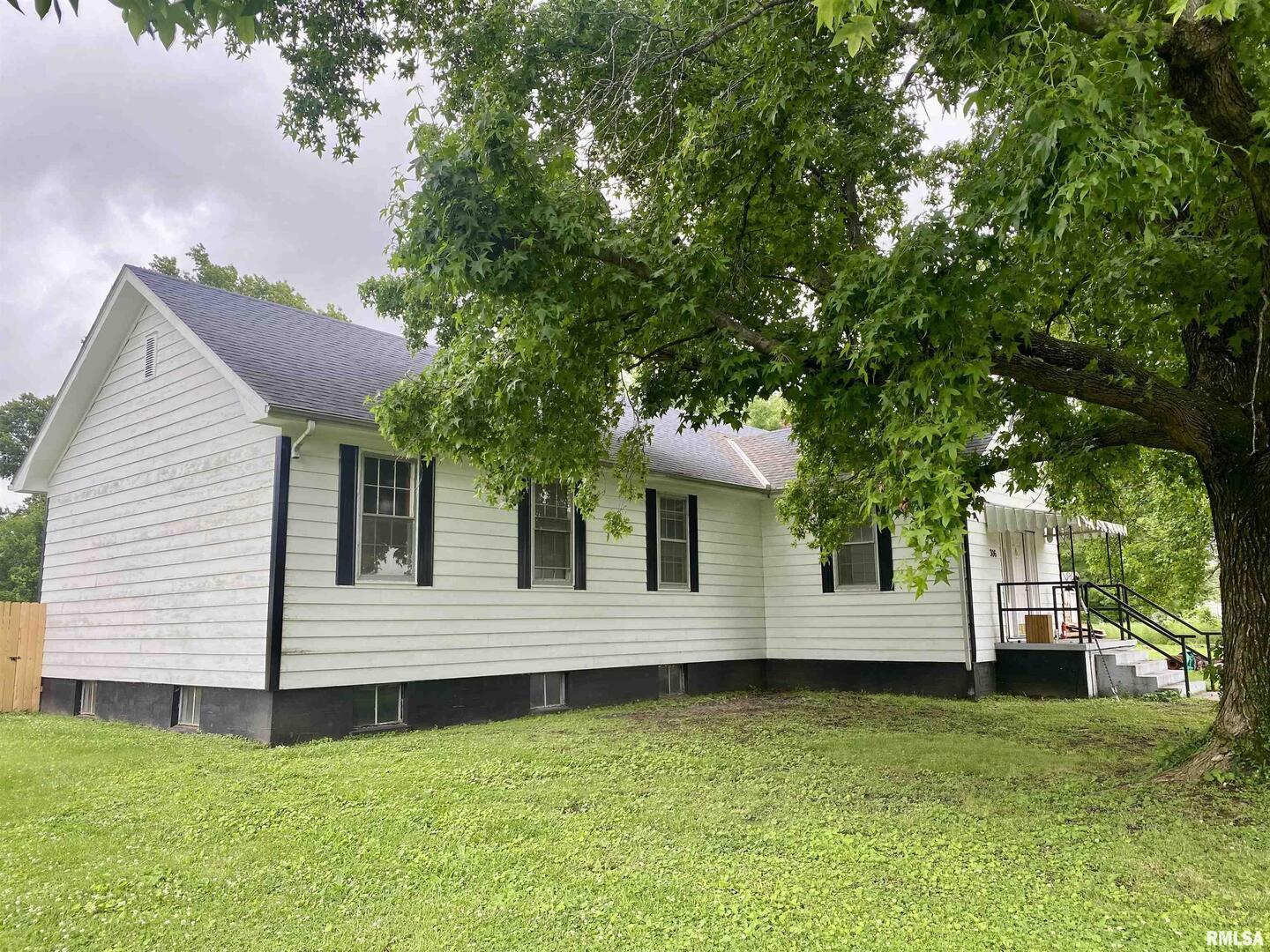 306 WASHINGTON Street