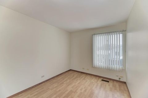 Tiny photo for 870 Longford Drive, Roselle, IL 60172 (MLS # 12509169)