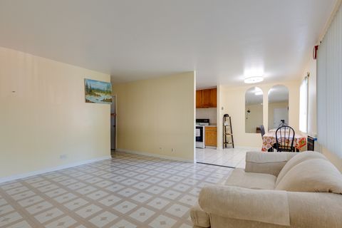 Tiny photo for 2508 Algonquin Road #16, Rolling Meadows, IL 60008 (MLS # 12446722)