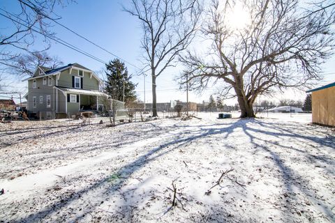 Tiny photo for 1288 E Oak Street, Kankakee, IL 60901 (MLS # 12555125)