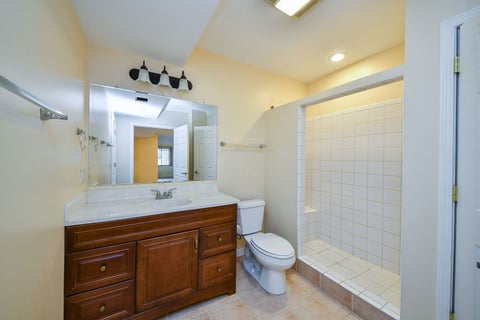 Tiny photo for 527 Mallard Point Drive, North Aurora, IL 60542 (MLS # 12769324)