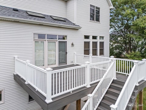 Tiny photo for 527 Mallard Point Drive, North Aurora, IL 60542 (MLS # 12769324)