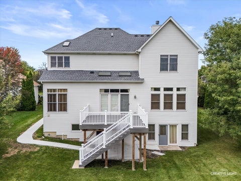 Tiny photo for 527 Mallard Point Drive, North Aurora, IL 60542 (MLS # 12769324)