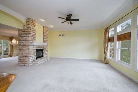 Tiny photo for 527 Mallard Point Drive, North Aurora, IL 60542 (MLS # 12769324)