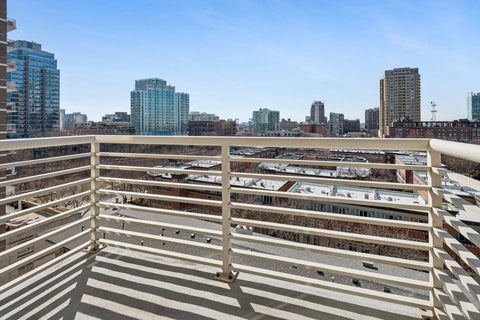 Tiny photo for 1515 S Prairie Avenue #914, Chicago, IL 60605 (MLS # 12653739)