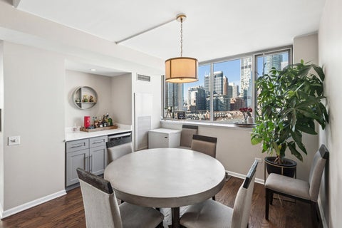 Tiny photo for 1515 S Prairie Avenue #914, Chicago, IL 60605 (MLS # 12653739)