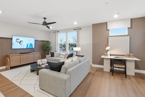 Tiny photo for 205 Steeple Bush Lane #10444, Schaumburg, IL 60193 (MLS # 12554738)