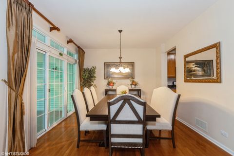 Tiny photo for 152 Orchards Pass Avenue, Bartlett, IL 60103 (MLS # 12457781)