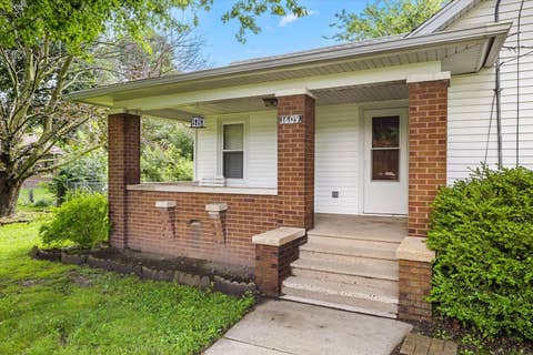 Tiny photo for 1609 S Hawthorne Road, Streator, IL 61364 (MLS # 12720861)