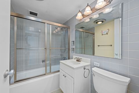 Tiny photo for 1337 21st Avenue #4D, Rock Island, IL 61201 (MLS # 12617113)