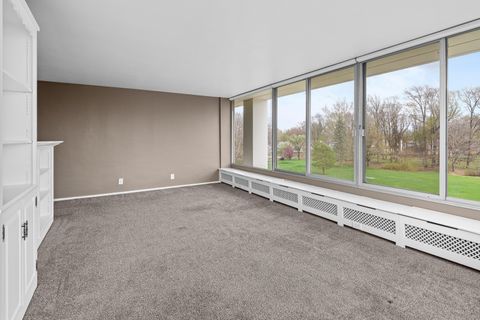 Tiny photo for 1337 21st Avenue #4D, Rock Island, IL 61201 (MLS # 12617113)