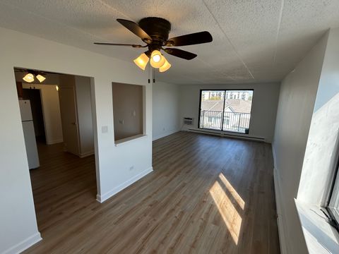Tiny photo for 9074 W Terrace Drive #4N, Niles, IL 60714 (MLS # 12486761)