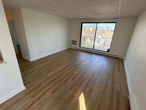 Tiny photo for 9074 W Terrace Drive #4N, Niles, IL 60714 (MLS # 12486761)