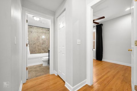 Tiny photo for 5255 N Rockwell Street #1, Chicago, IL 60625 (MLS # 12605904)