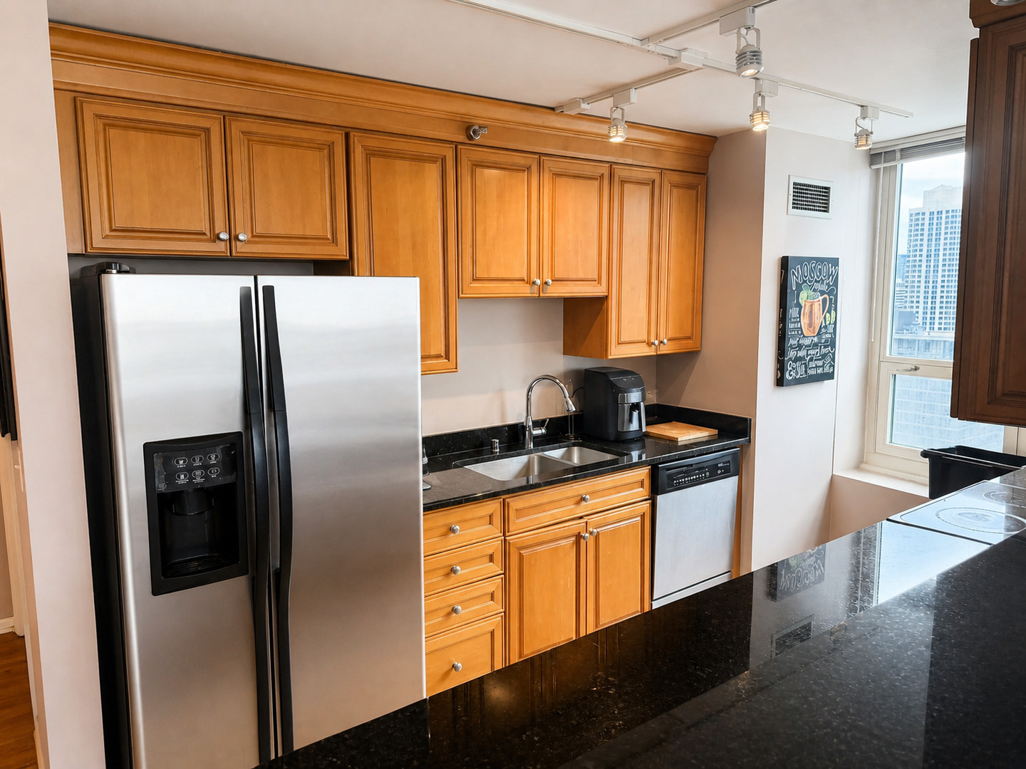 345 N La Salle Drive 3404