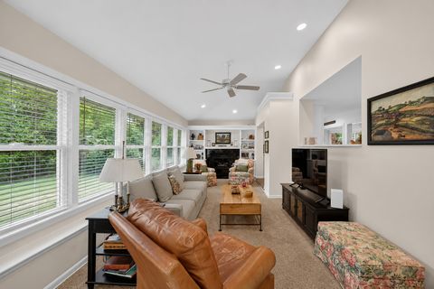 Tiny photo for 703 Park Drive, Flossmoor, IL 60422 (MLS # 12653063)