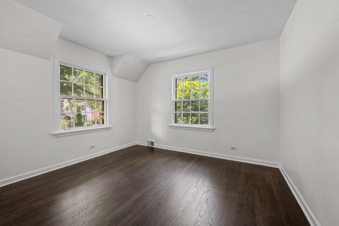 Tiny photo for 633 Forest Road, Glenview, IL 60025 (MLS # 12724172)