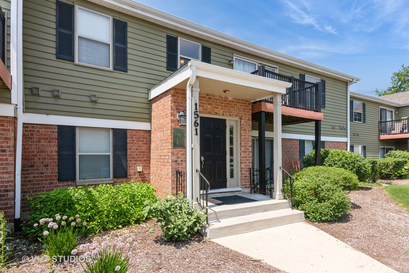 1561 Raymond Drive 103
