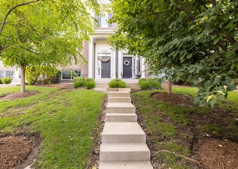 Photo of 908 Bradford Drive, Naperville, IL 60563 (MLS # 12696948)