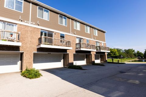 Tiny photo for 908 Bradford Drive, Naperville, IL 60563 (MLS # 12696948)