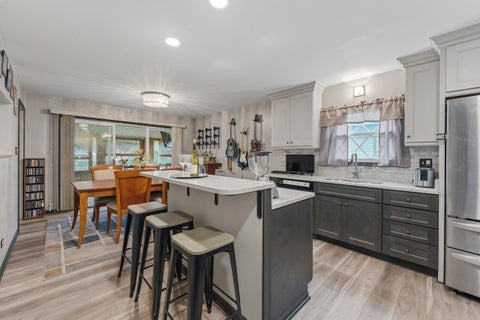 Tiny photo for 641 Clearmont Drive, Elk Grove Village, IL 60007 (MLS # 12749483)