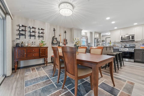 Tiny photo for 641 Clearmont Drive, Elk Grove Village, IL 60007 (MLS # 12749483)