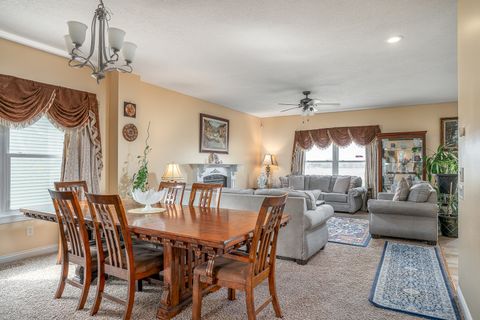 Tiny photo for 6524 International Drive, Bettendorf, IA 52722 (MLS # 12626783)