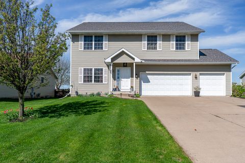 Photo of 6524 International Drive, Bettendorf, IA 52722 (MLS # 12626783)