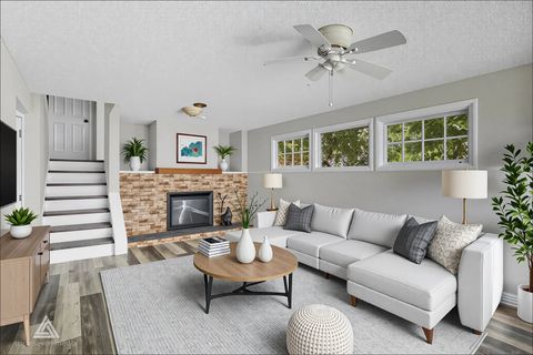 Tiny photo for 910 Dawn Court, DeKalb, IL 60115 (MLS # 12553515)