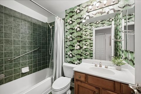 Tiny photo for 2325 Sundrop Drive, Glenview, IL 60026 (MLS # 12605061)