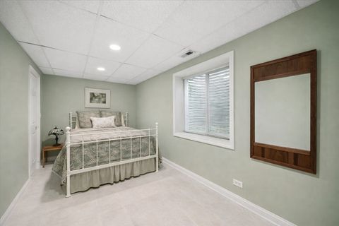 Tiny photo for 2325 Sundrop Drive, Glenview, IL 60026 (MLS # 12605061)