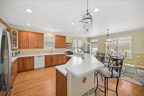 Tiny photo for 2325 Sundrop Drive, Glenview, IL 60026 (MLS # 12605061)