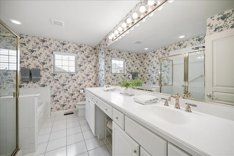 Tiny photo for 2325 Sundrop Drive, Glenview, IL 60026 (MLS # 12605061)