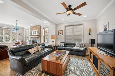 Tiny photo for 2325 Sundrop Drive, Glenview, IL 60026 (MLS # 12605061)