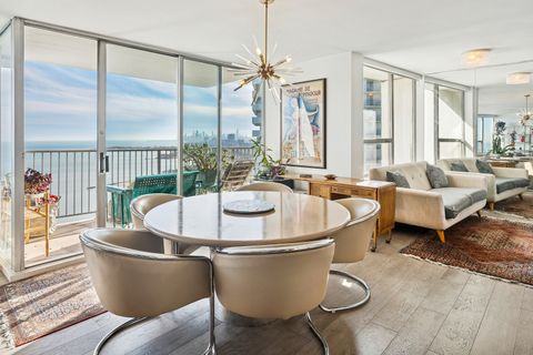 Tiny photo for 940 W Glenlake Avenue #42B, Chicago, IL 60660 (MLS # 12558077)