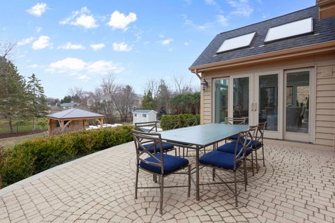 Tiny photo for 22 Aintree Road, St. Charles, IL 60174 (MLS # 12544601)