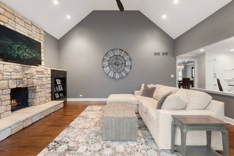 Tiny photo for 22 Aintree Road, St. Charles, IL 60174 (MLS # 12544601)